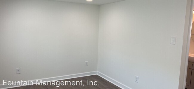 Building Photo - 1 br, 1 bath House - 502 E. Hargett Street