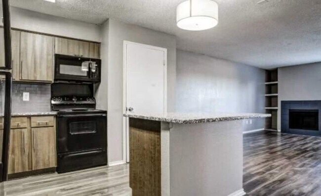 Foto del edificio - 1 bedroom in Dallas TX 75243