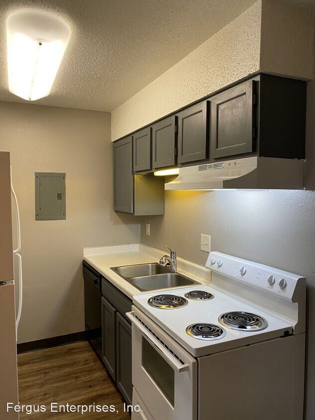 Foto principal - 825 E Cavour Ave