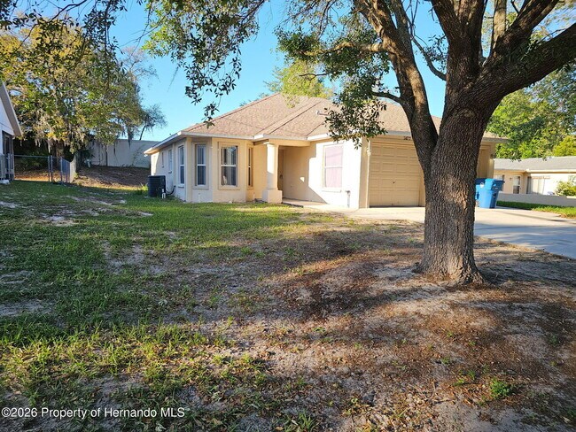 Foto del edificio - 7477 Canterbury St