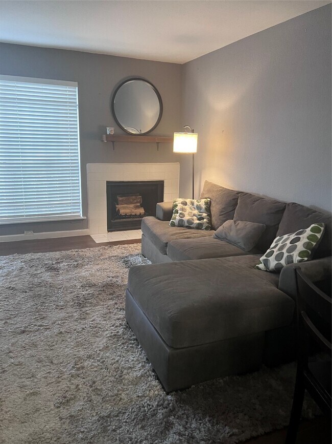 Foto del edificio - 10001 Westpark Dr