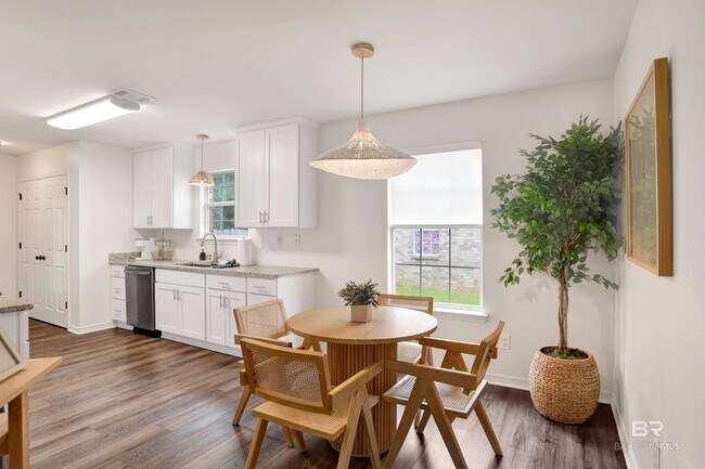 Foto del edificio - 4012 Kendallbrook Loop
