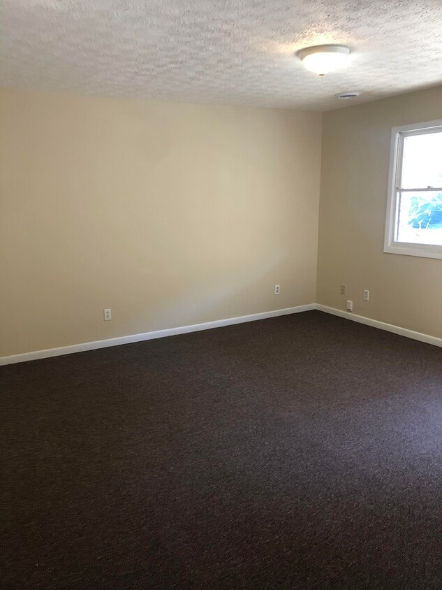 Master Bedroom - 150 Mill Branch Rd