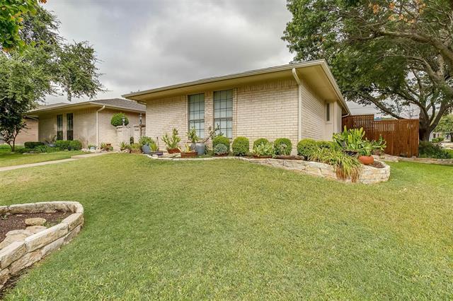 Building Photo - 6450 Waverly Way