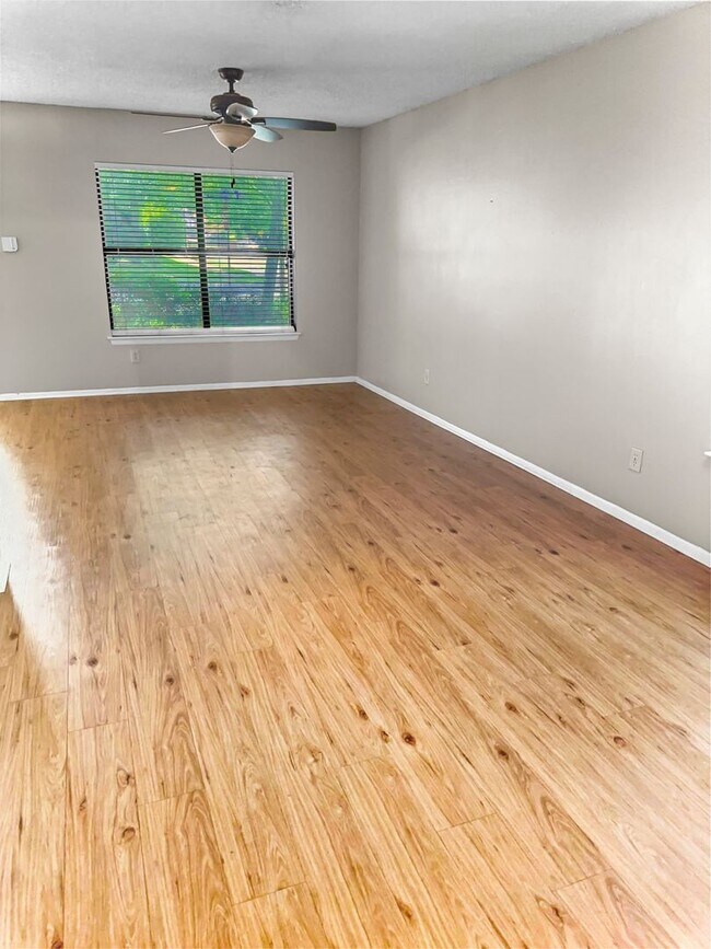 Building Photo - 3712 Whitefield Square