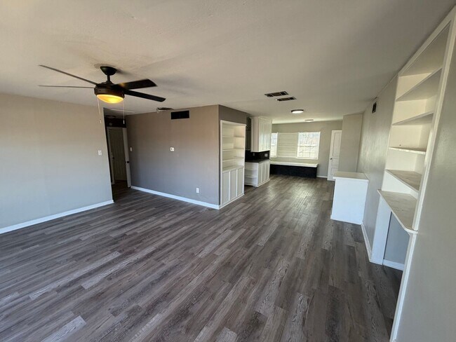 Foto del edificio - Large 3/2/2