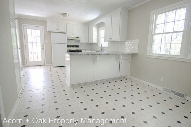 Foto del edificio - 3 br, 2 bath House - 6404 Amhurst Road