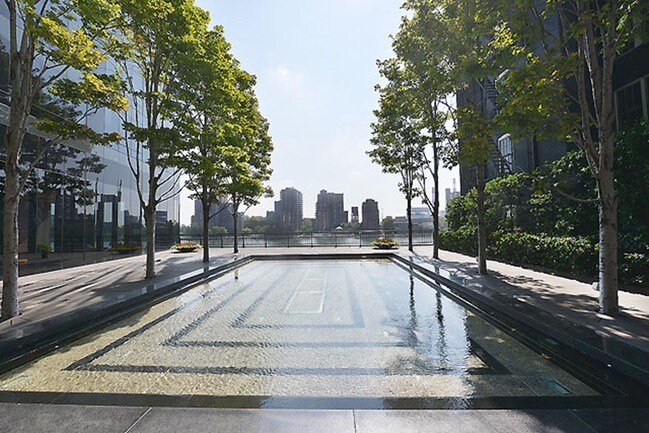 Foto del edificio - 525 East 72nd Street
