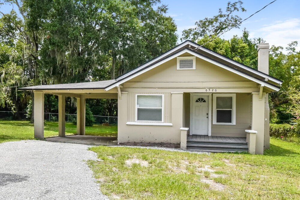 Foto principal - 6526 Perry St