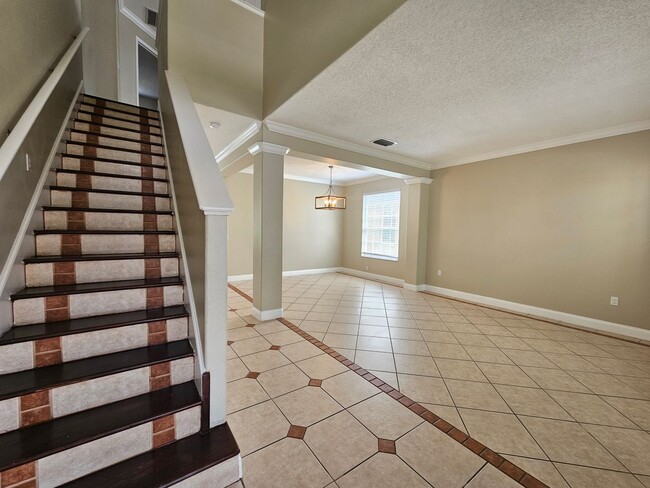 Foto del edificio - 4 bedroom 2.5 bath home in Wesley Chapel