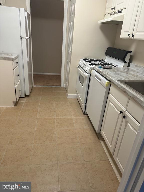 Foto principal - 3837 St Barnabas Rd
