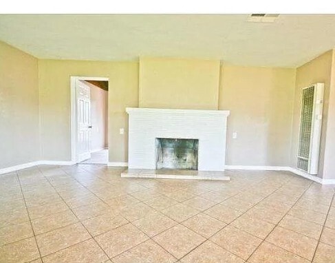 Building Photo - 2517 Rancho Dr