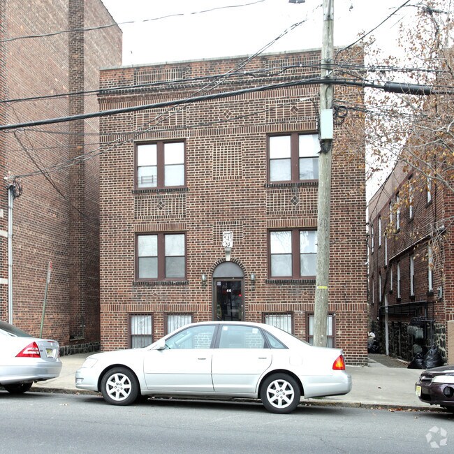 410 Anderson Ave, Cliffside Park, NJ 07010 Apartments Cliffside Park