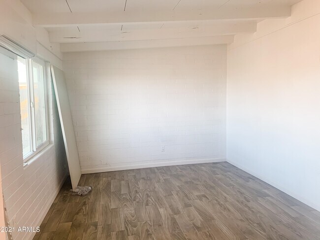 Foto del edificio - 6249 N Litchfield Rd