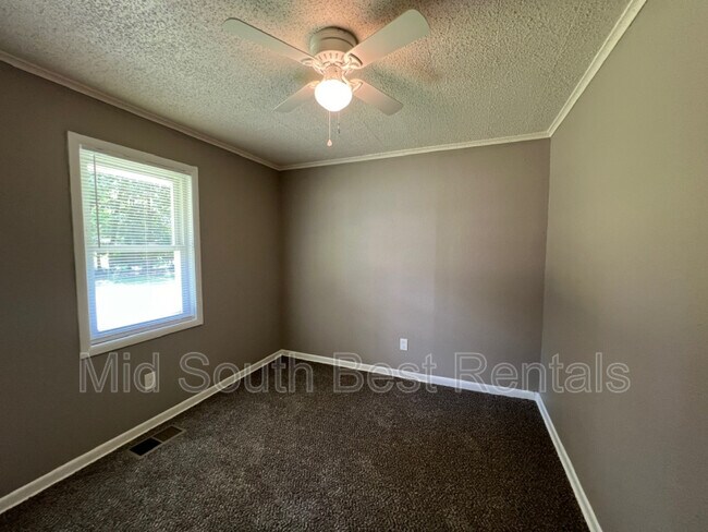 Building Photo - 3651 S Victory Heights Ln
