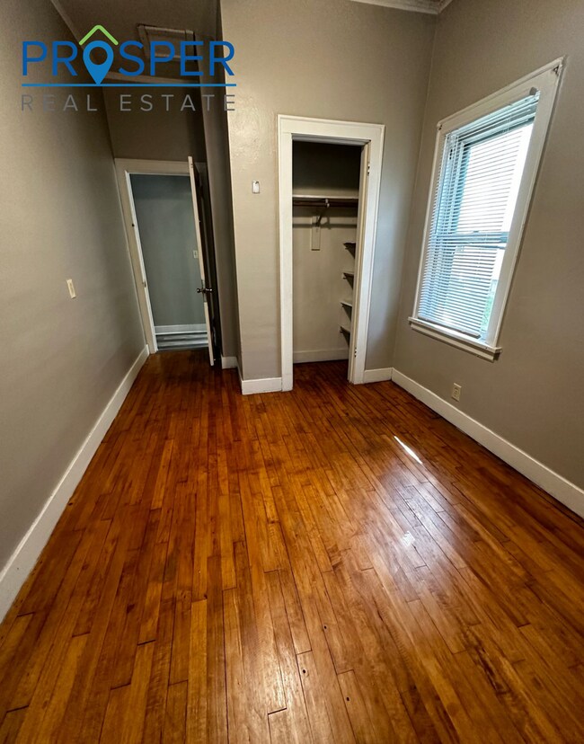 Foto del edificio - 1236 S Farwell St