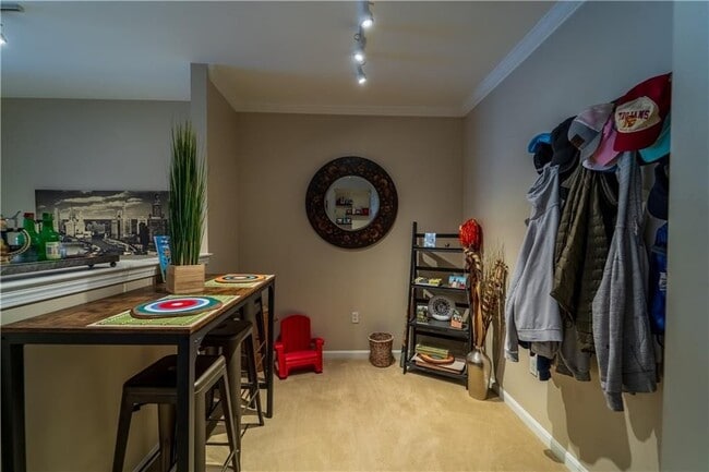 Building Photo - 1000 Providence Pl