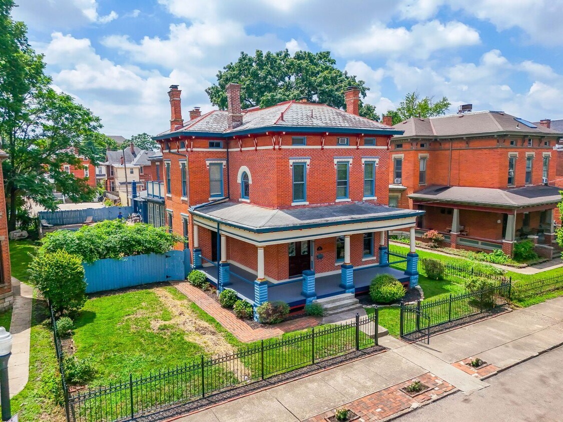 Foto principal - Huge Brick House in Victorian Village/Shor...