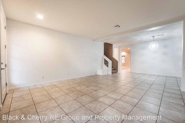 Building Photo - 3 br, 3.5 bath House - 5475 Tartan Hill