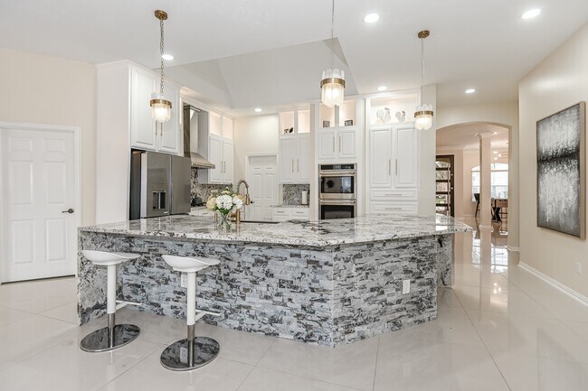 Foto del edificio - 18022 Dunoon Bay Point Ct