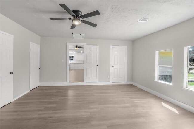 Building Photo - 7418 Wiley Rd