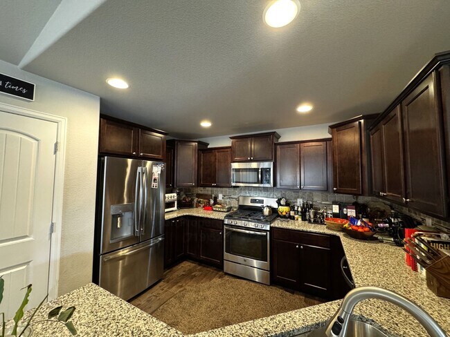 Foto del edificio - Stunning 3 Bedroom Patio Home Located in N...