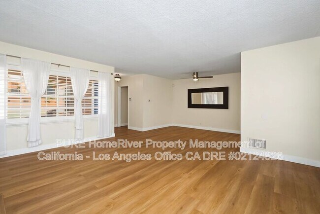 Foto del edificio - 12920 Ardath Ave
