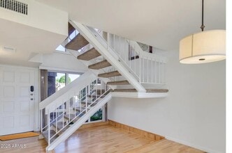 Building Photo - 7911 E San Miguel Ave