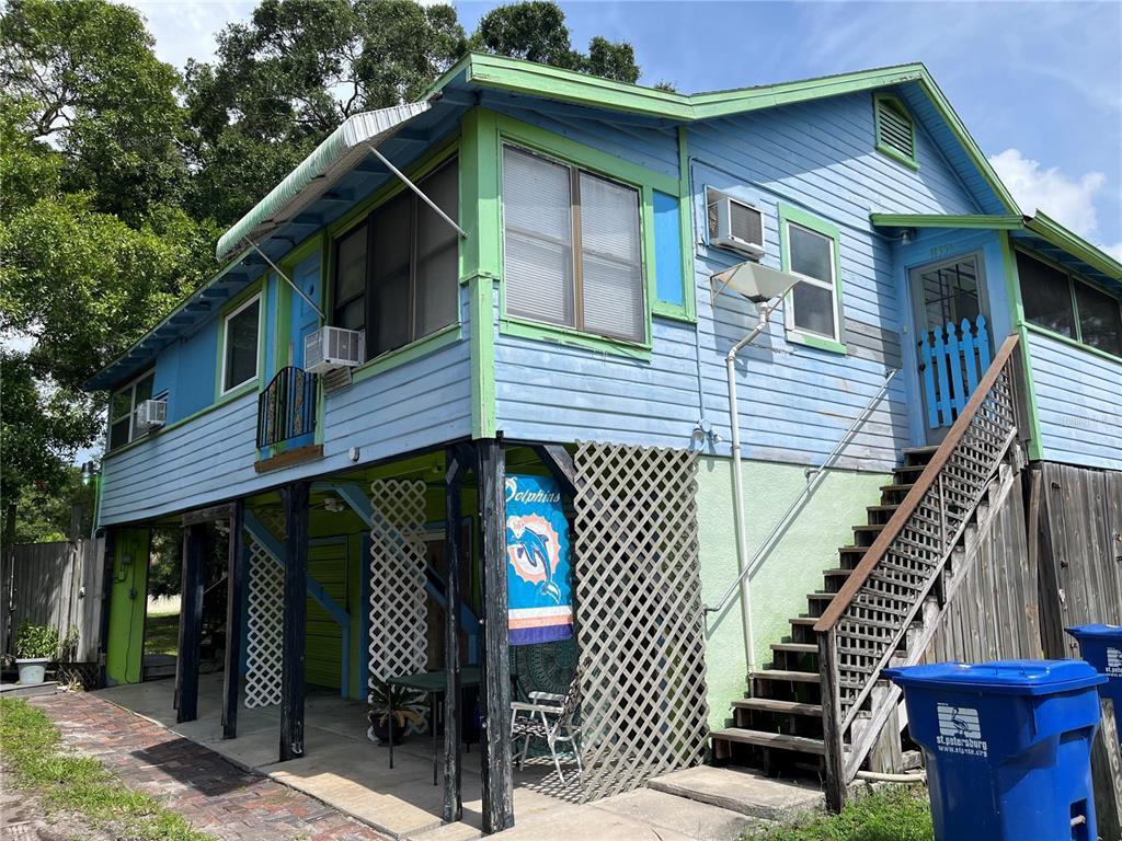 1135 Queen St N, Saint Petersburg, FL 33713 Townhouse for Rent in