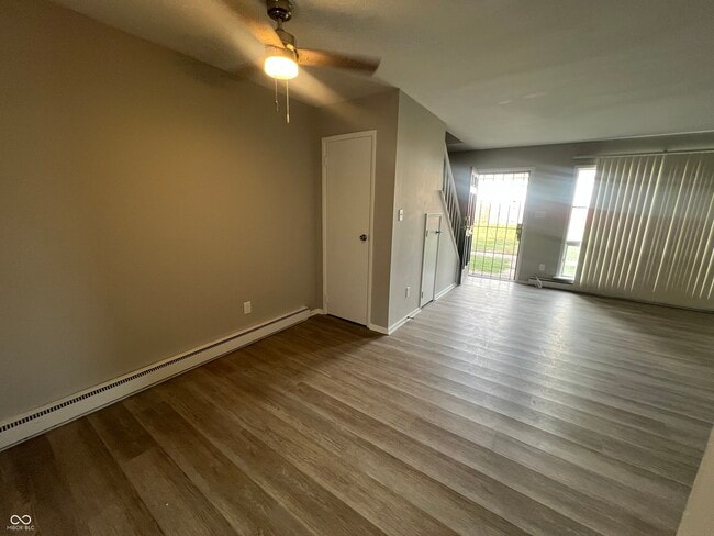 Building Photo - 3364 Tara Ln