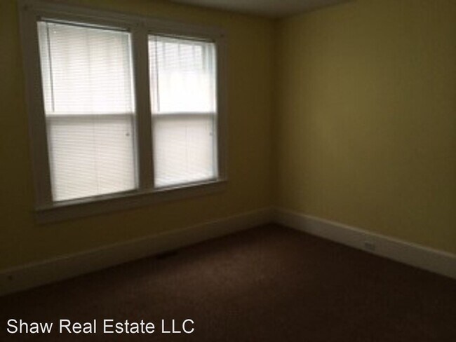 Building Photo - 3 br, 1 bath House - 2121 Washington Street