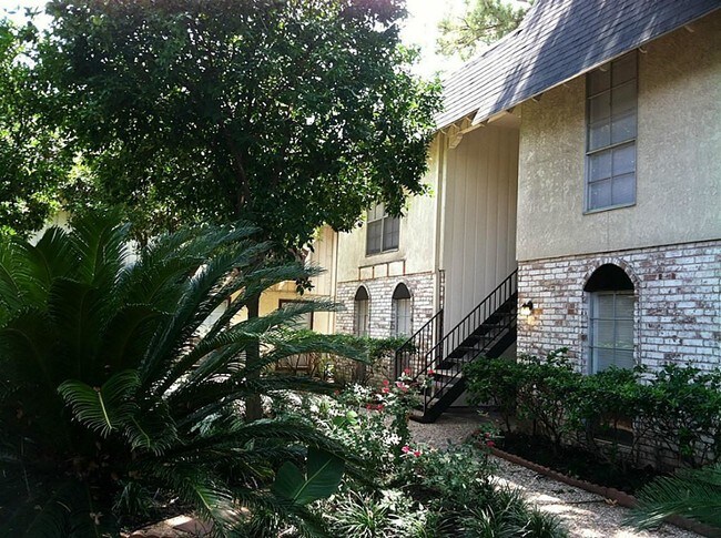 Foto del edificio - 1275 Witte Rd