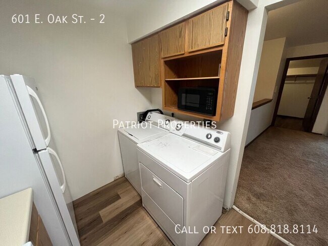 Foto del edificio - 601 E Oak St