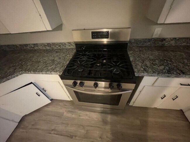Foto del edificio - 5229 Rue St