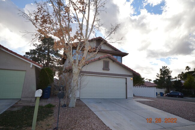 Building Photo - 6549 Deadwood Rd