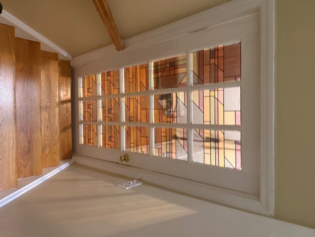 Building Photo - 1336 K St