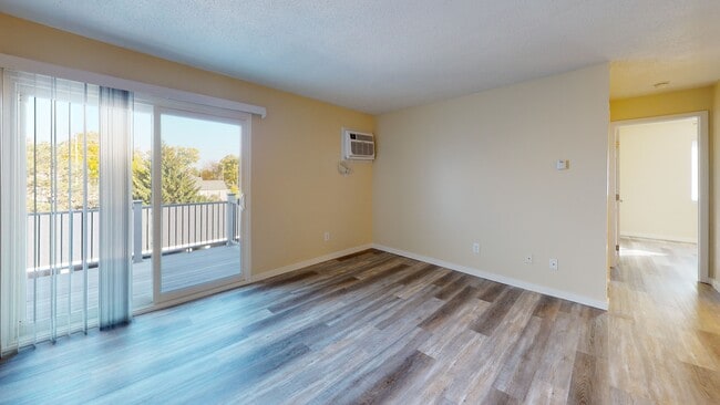 Building Photo - Pebble Beach Apartments ( Pebblebeach Apts LLC)