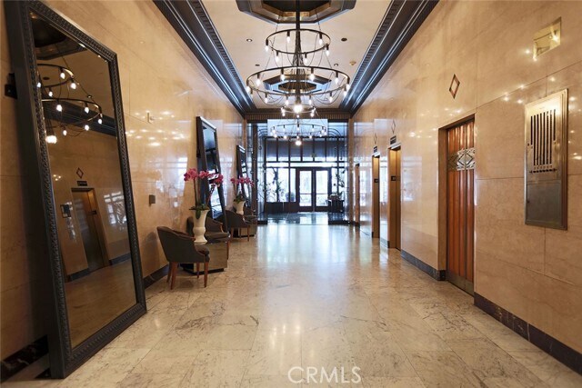 Foto del edificio - 460 S Spring St