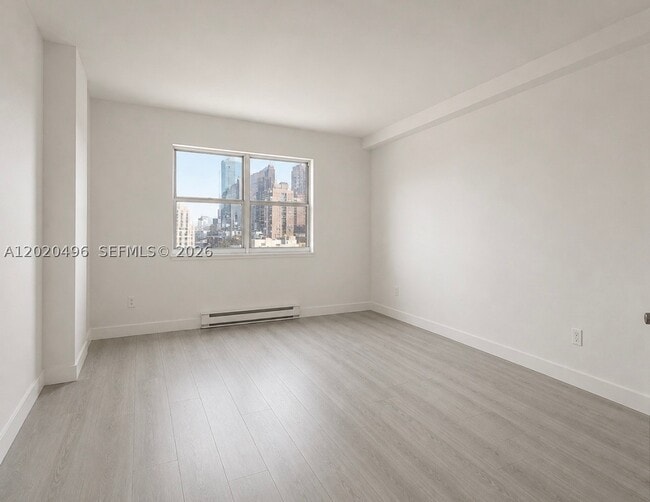 Building Photo - 400 Kings Point Dr