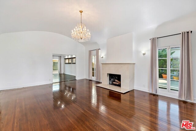 Foto del edificio - 217 S Maple Dr