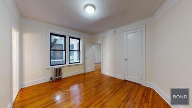Building Photo - 605 W 170th St
