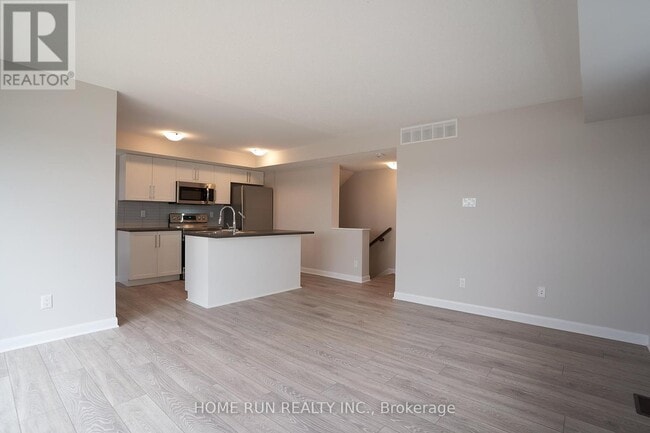 Building Photo - 1201 Chapman Mills Dr