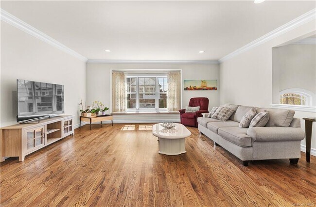 Foto del edificio - 32 Hidden Ridge Ct
