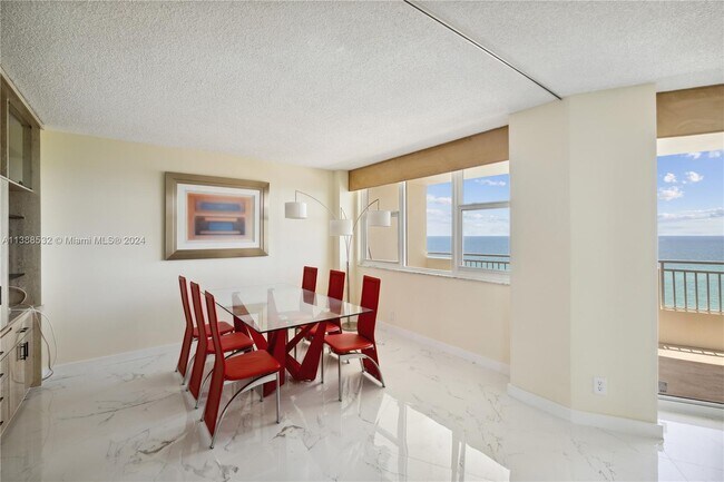 Building Photo - 3180 S Ocean Dr