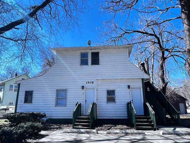 Building Photo - 1908 Arlington Ave
