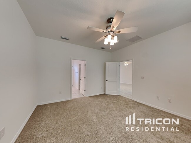 Building Photo - 5850 Bungalow Grove Ct