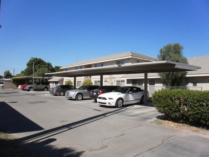 Foto del edificio - La Poloma Apartments