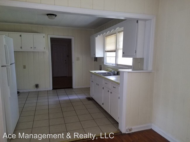 Foto del edificio - 212 10th Ave NW