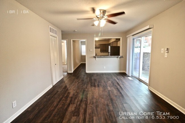 Building Photo - Huge 1 Bedroom in Midtown