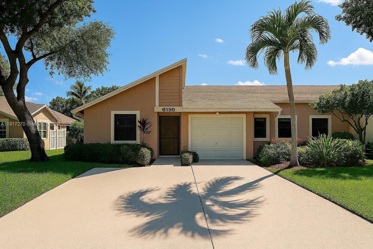 Foto principal - 8190 Springtree Rd